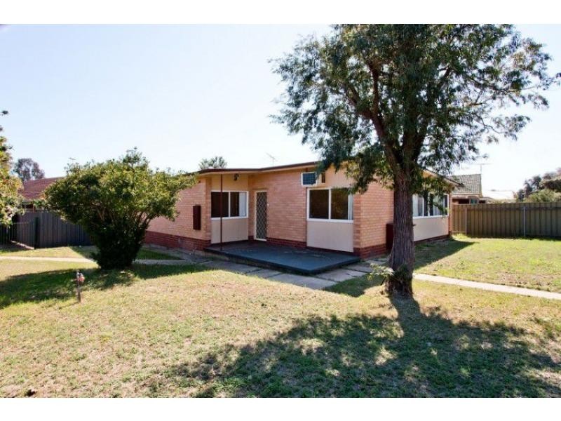 36 Hayles Road, Elizabeth Park SA 5113