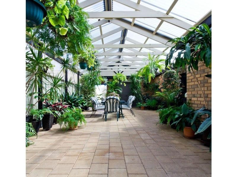 8 Overlander Way, Smithfield SA 5114