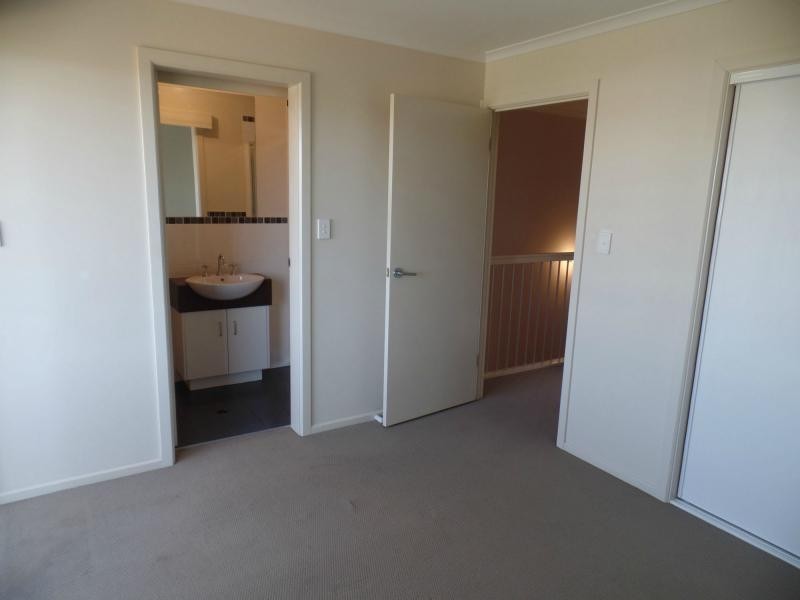 3/3-7 Banrock Place, Mawson Lakes SA 5095