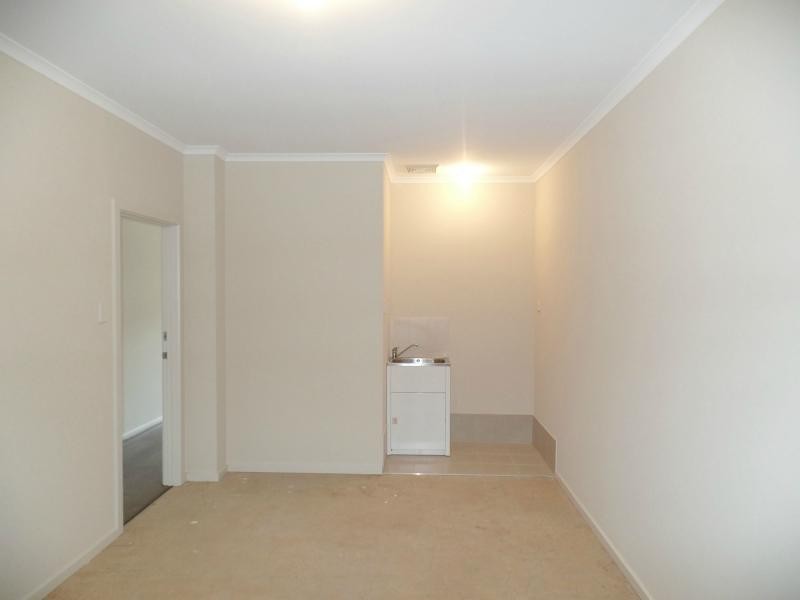 7/35 Victoria Parade, Mawson Lakes SA 5095