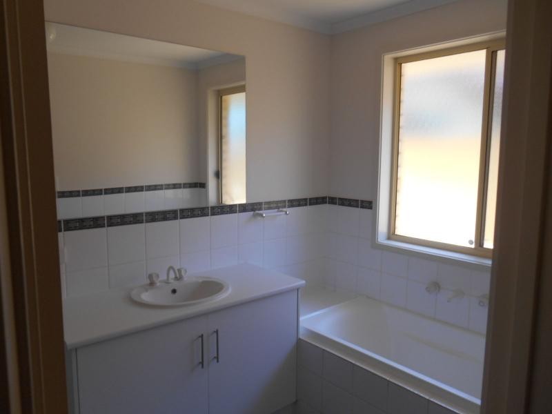 39B Hamblynn Road, Elizabeth Downs SA 5113