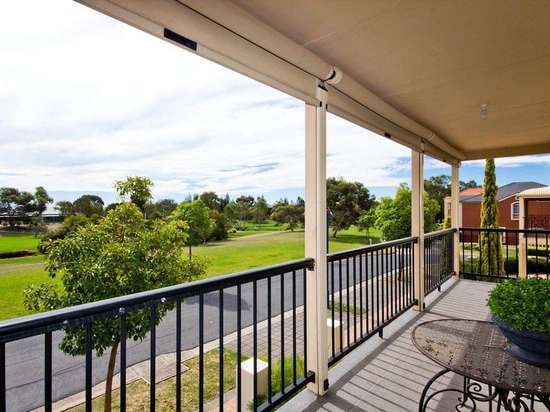 14 Carnegie Place, Mawson Lakes SA 5095