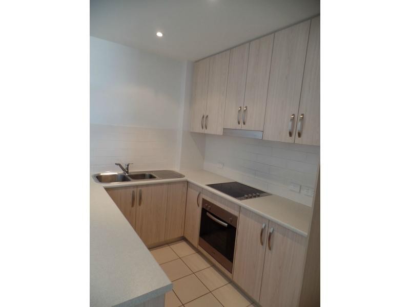 37W/18-28 Main Street, Mawson Lakes SA 5095