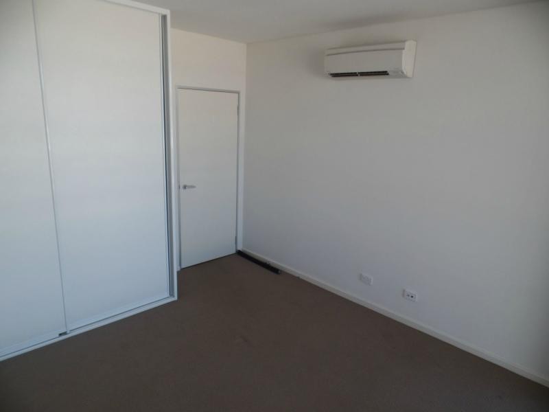 37W/18-28 Main Street, Mawson Lakes SA 5095