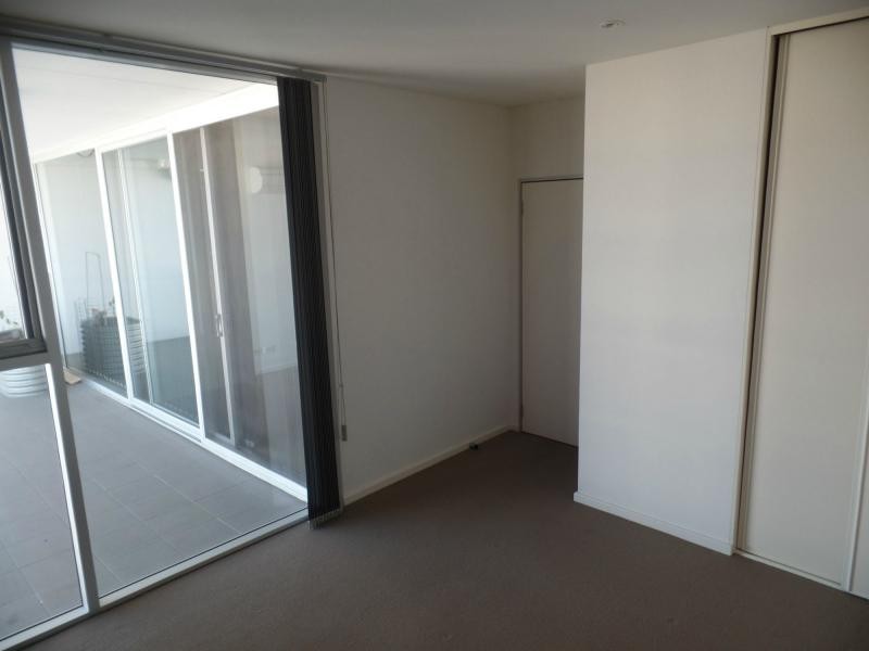 37W/18-28 Main Street, Mawson Lakes SA 5095