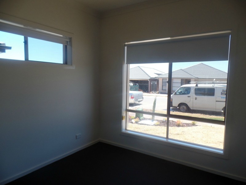 26 The Avenue, Blakeview SA 5114