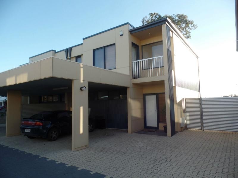 28 St. Johns Road, Ottoway SA 5013