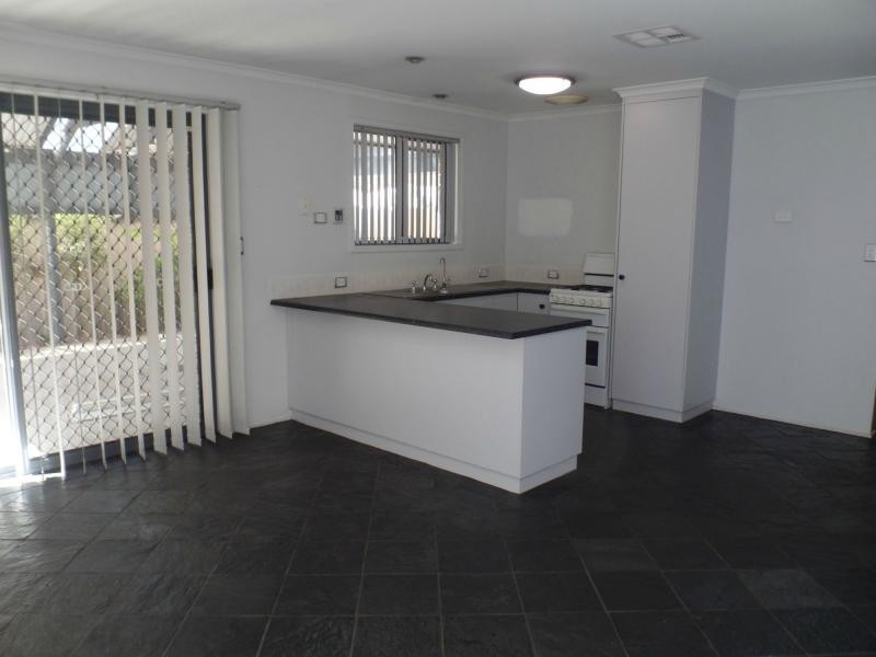 4 Hodges Court, Parafield Gardens SA 5107