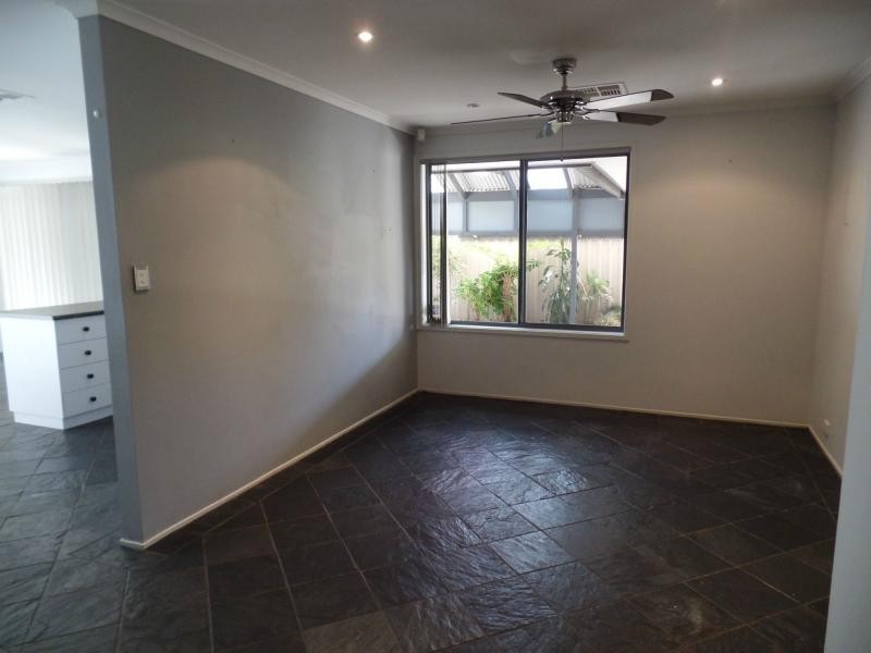 4 Hodges Court, Parafield Gardens SA 5107