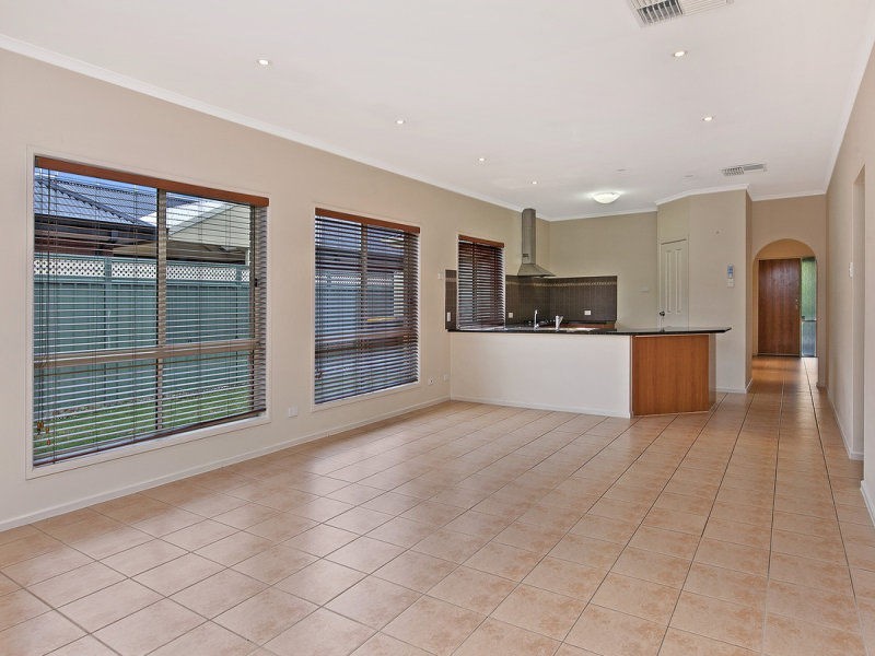 30 Grasswren Way, Mawson Lakes SA 5095