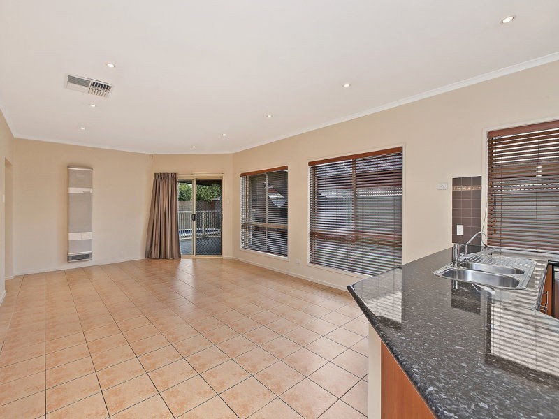 30 Grasswren Way, Mawson Lakes SA 5095