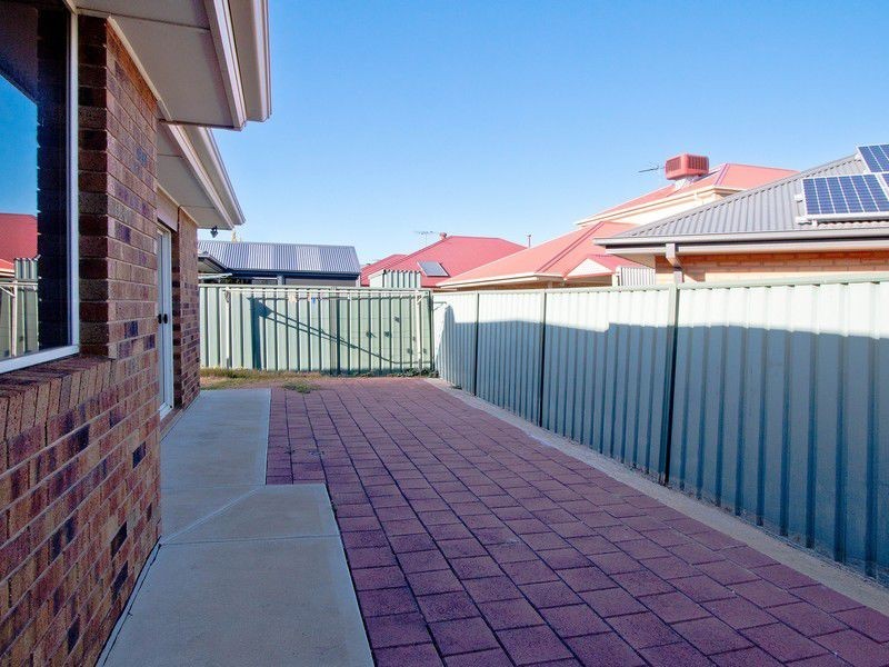 126 Sanctuary Drive, Mawson Lakes SA 5095