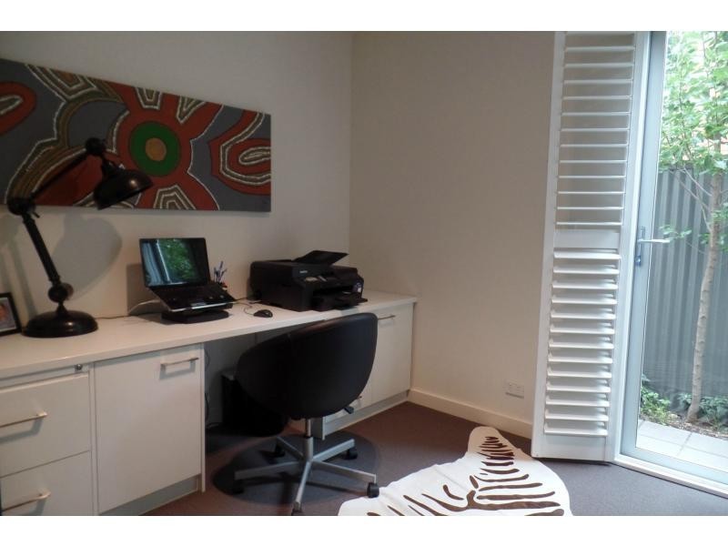 16 Petronella Lane, Adelaide SA 5000