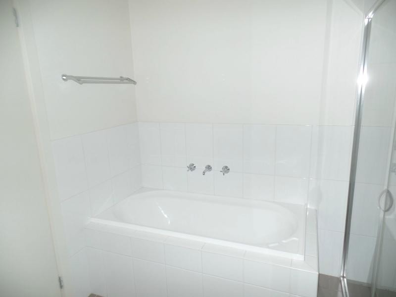 5/55 Grasswren Way, Mawson Lakes SA 5095