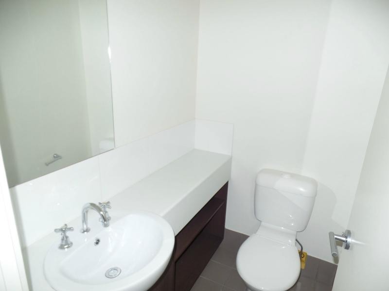 5/55 Grasswren Way, Mawson Lakes SA 5095