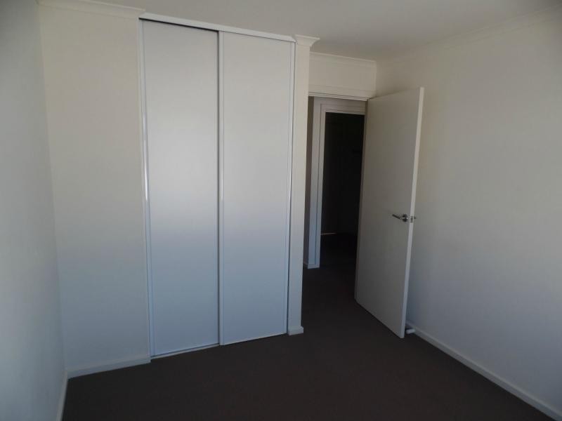 5/55 Grasswren Way, Mawson Lakes SA 5095