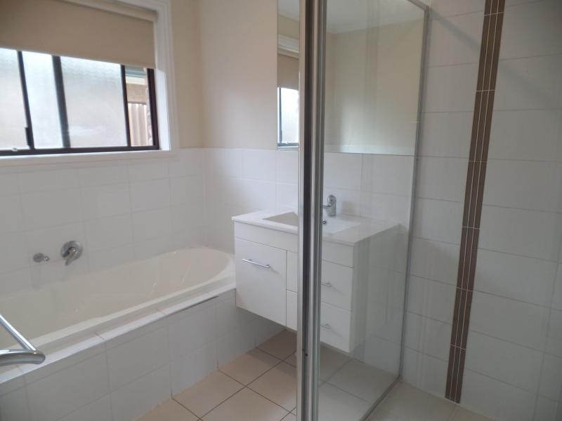 8a Buckley Crescent, Fairview Park SA 5126