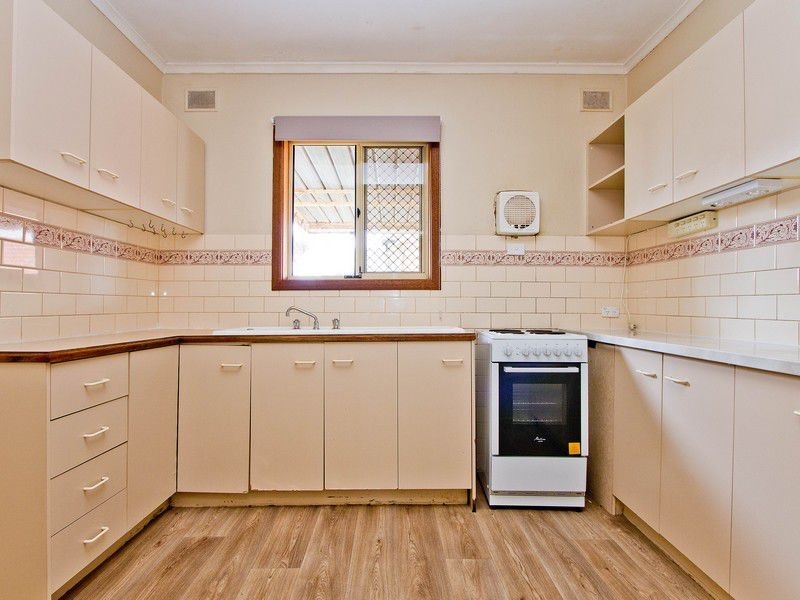 129 Coventry Road, Smithfield Plains SA 5114