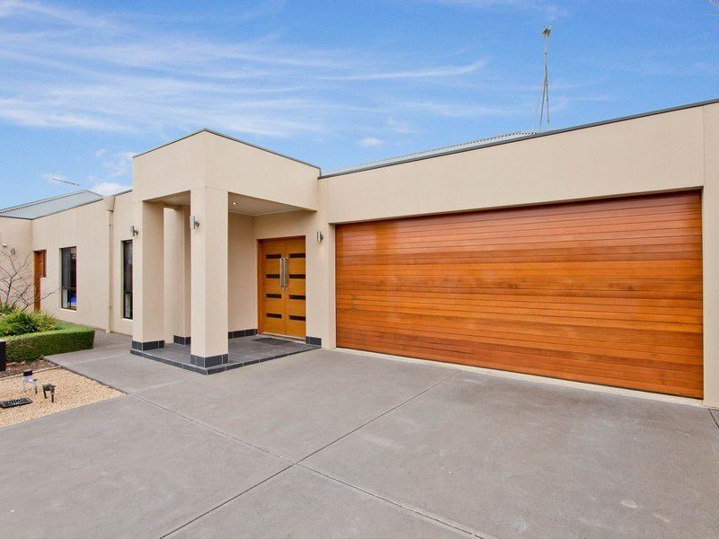 9 Carlett Street, Mawson Lakes SA 5095