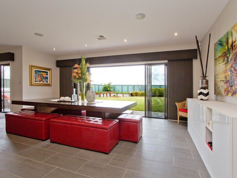 9 Carlett Street, Mawson Lakes SA 5095