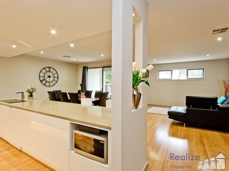 34 Mowbray Street, Mawson Lakes SA 5095