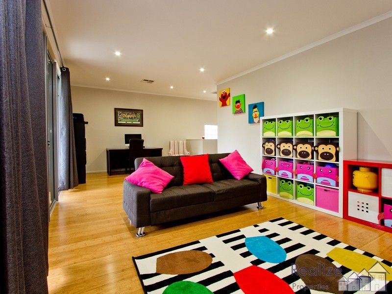 34 Mowbray Street, Mawson Lakes SA 5095