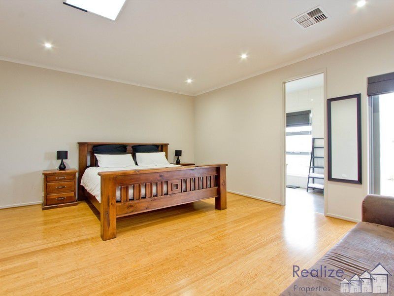 34 Mowbray Street, Mawson Lakes SA 5095