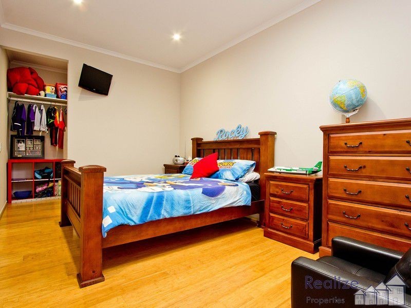 34 Mowbray Street, Mawson Lakes SA 5095