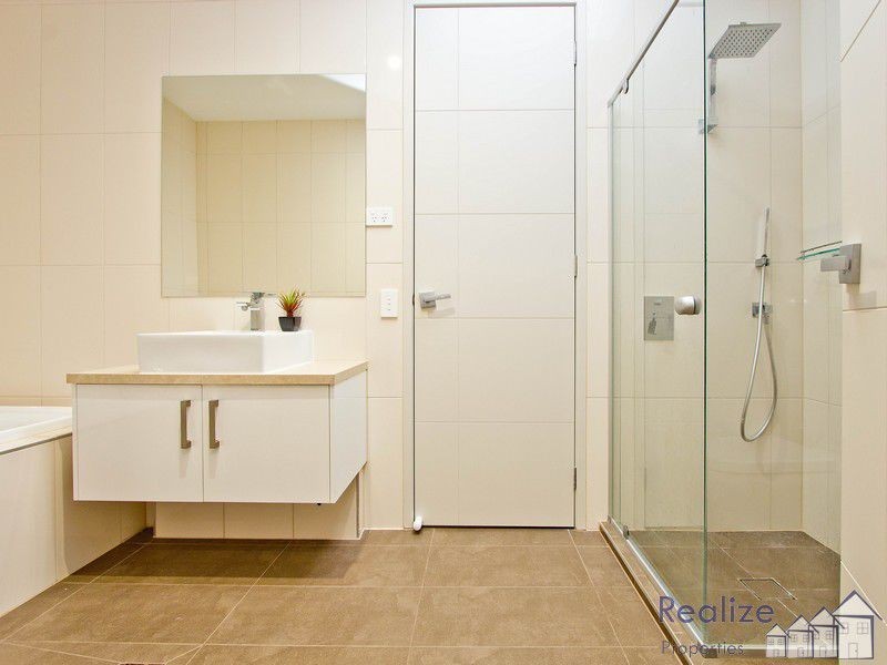 34 Mowbray Street, Mawson Lakes SA 5095