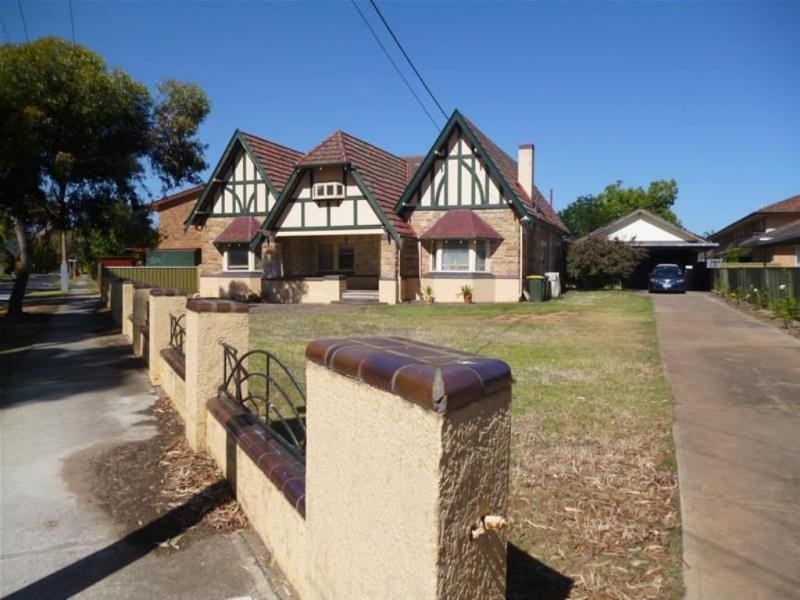 13 Crozier Terrace, Oaklands Park SA 5046