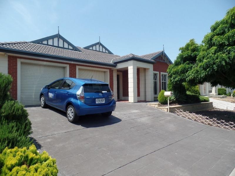 63 Windermere Crescent, Mawson Lakes SA 5095