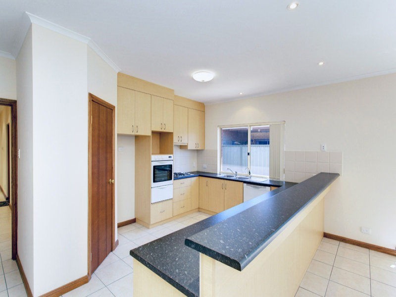 63 Windermere Crescent, Mawson Lakes SA 5095