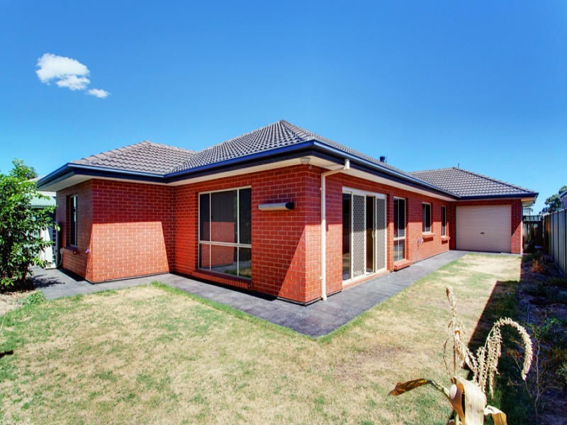 63 Windermere Crescent, Mawson Lakes SA 5095