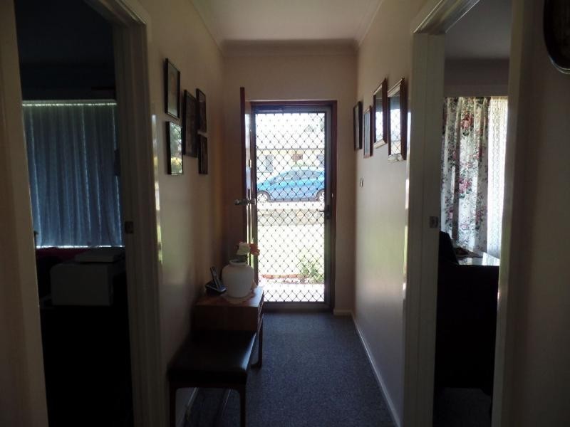 5 Hilltop Avenue, Ridgehaven SA 5097