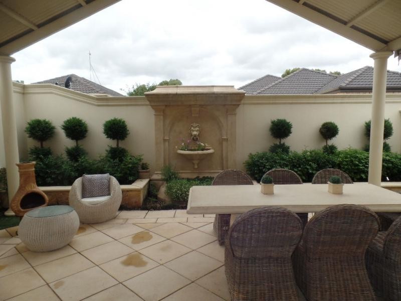 8 Egret Street, Mawson Lakes SA 5095