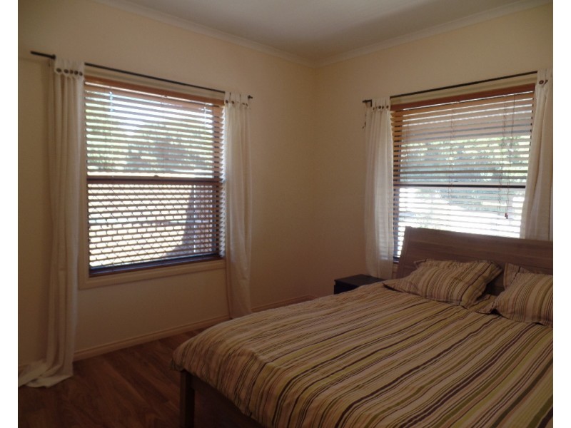 1 Logan Street, Mawson Lakes SA 5095