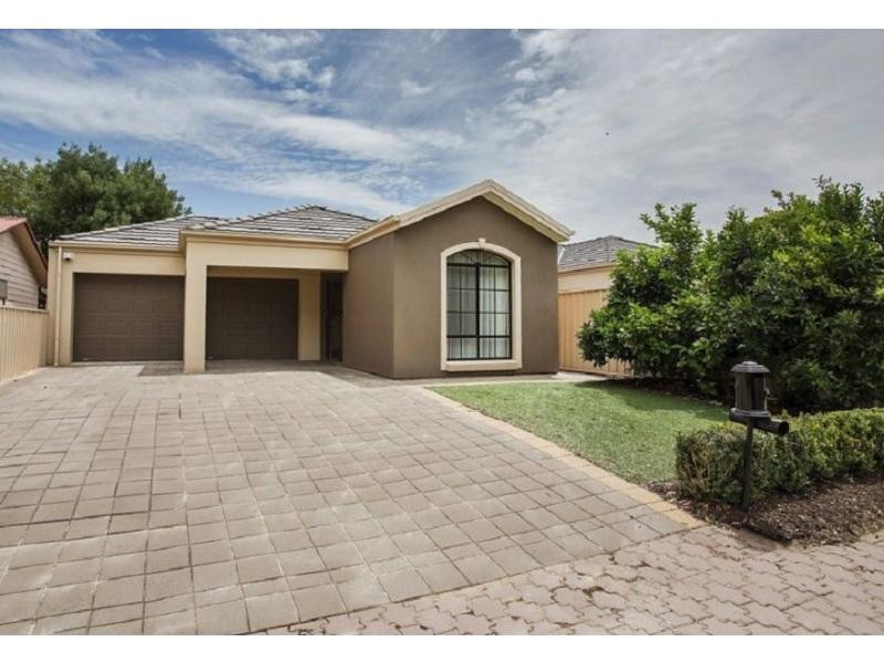 7 Condamine Street, Hillcrest SA 5086