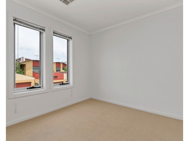 8/35 Warehouse Lane, Mawson Lakes SA 5095