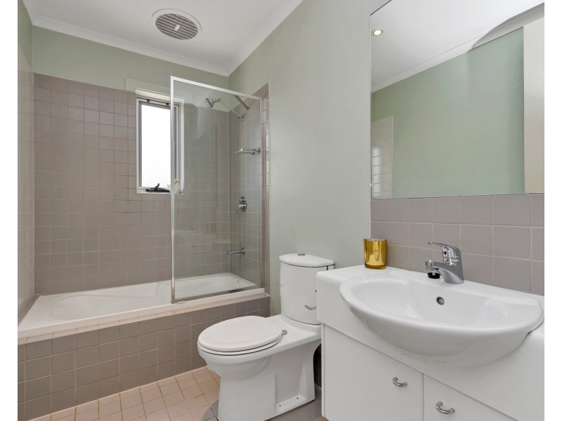 8/35 Warehouse Lane, Mawson Lakes SA 5095