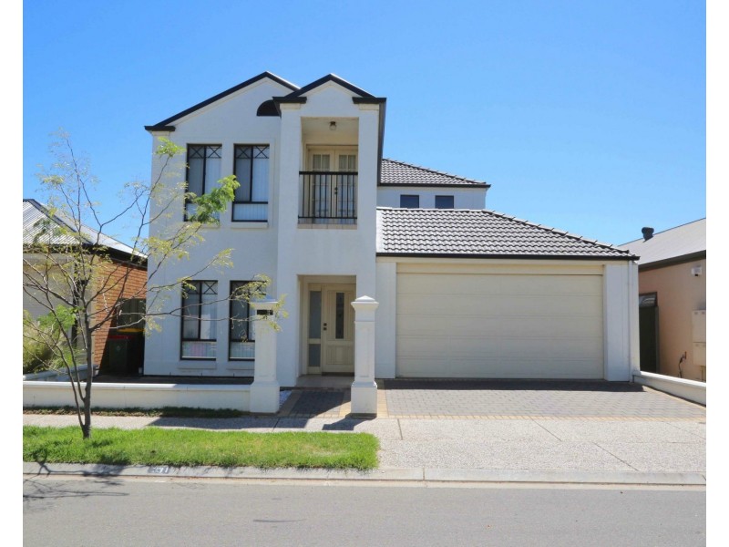 31 Lord Howe Crescent, Mawson Lakes SA 5095