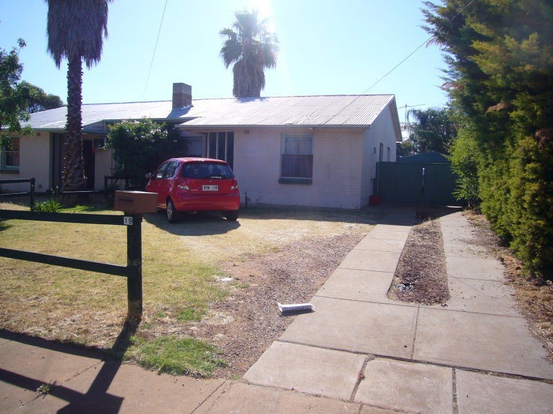 19 Mahood Street, Elizabeth Grove SA 5112