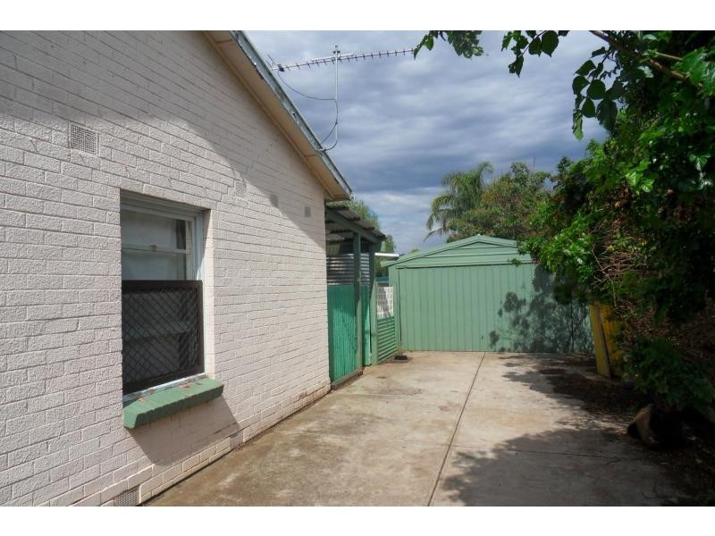 19 Mahood Street, Elizabeth Grove SA 5112