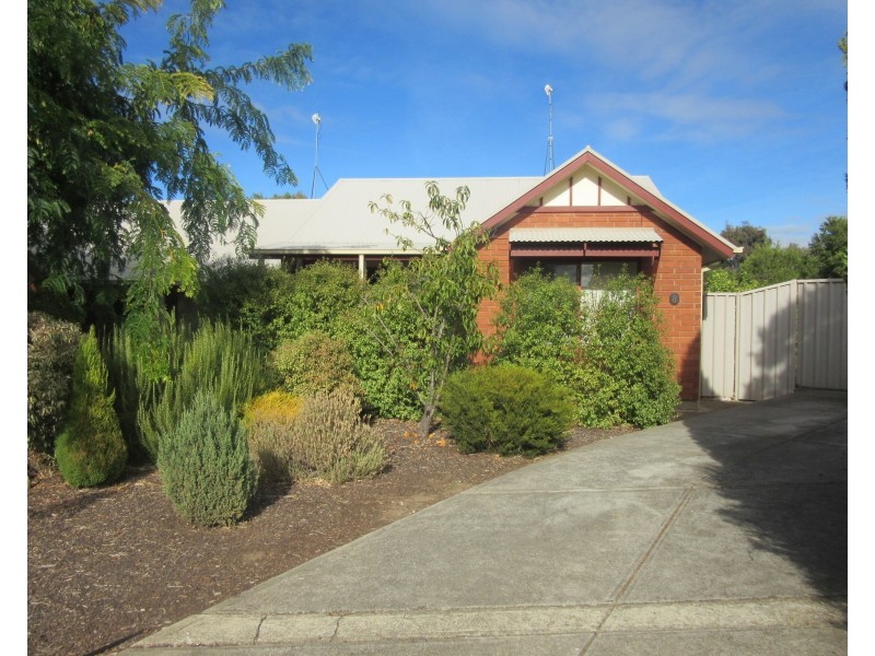 8 Tullamore Court, Greenwith SA 5125