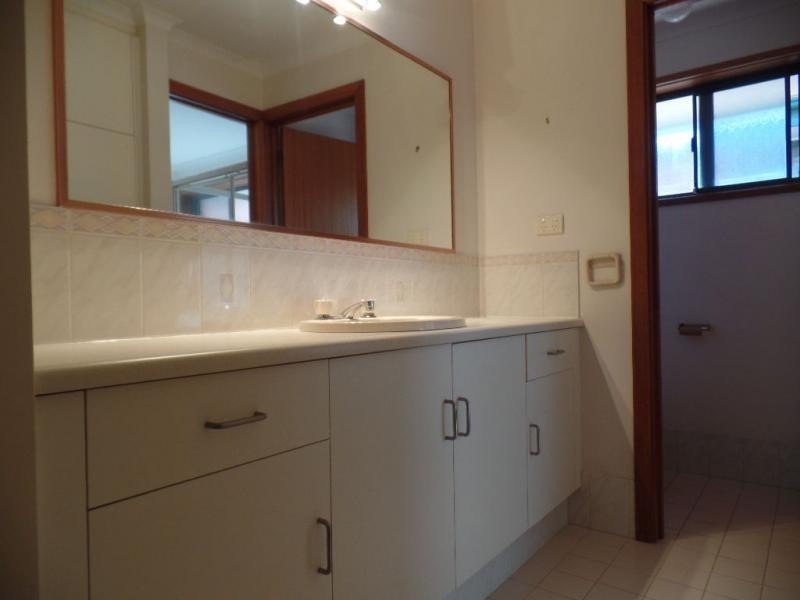 11 Minor Court, Salisbury Heights SA 5109