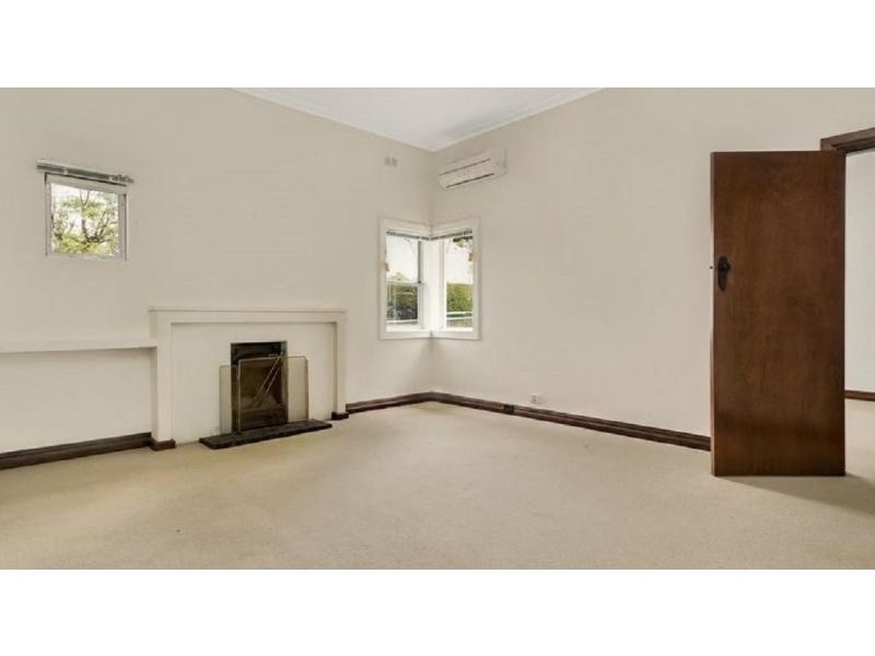 36 Lockwood Road, Erindale SA 5066