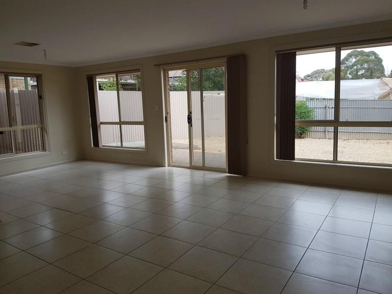 1 Wilcox Road, Elizabeth SA 5112