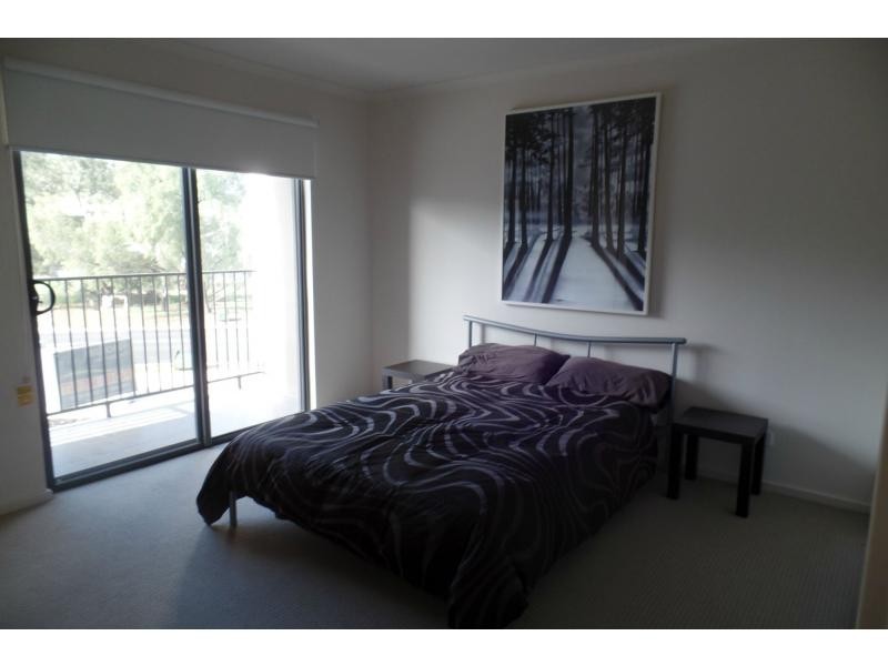 23/8 Fourth Avenue, Mawson Lakes SA 5095