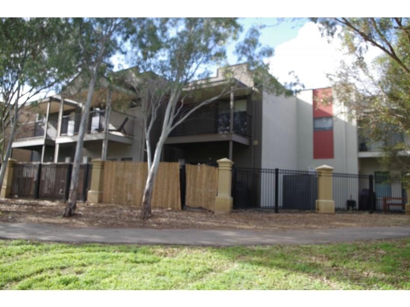 23/8 Fourth Avenue, Mawson Lakes SA 5095