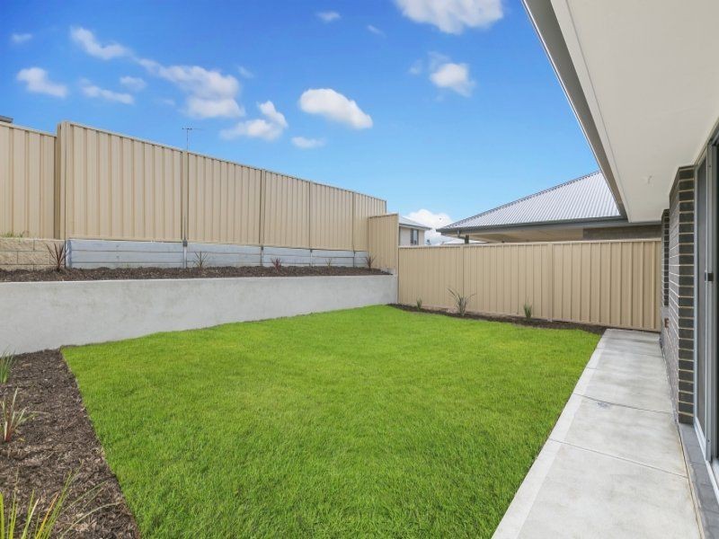 27 Highview Drive, Hillbank SA 5112