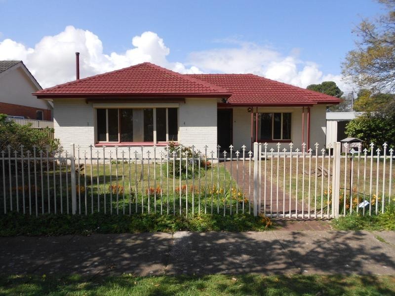 27 St  Andrews Crescent, Novar Gardens SA 5040